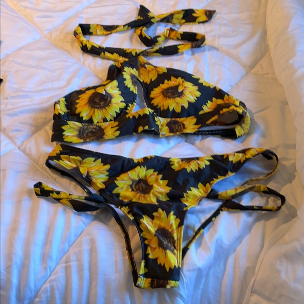 Never Worn Sunflower Bikini